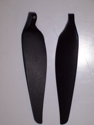 Klapppropeller 12 x 8 Kunststoff schwarz