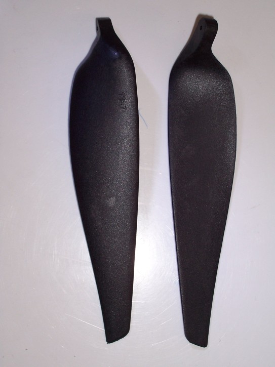 Klapppropeller 12 x 8,5 Kunststoff schwarz
